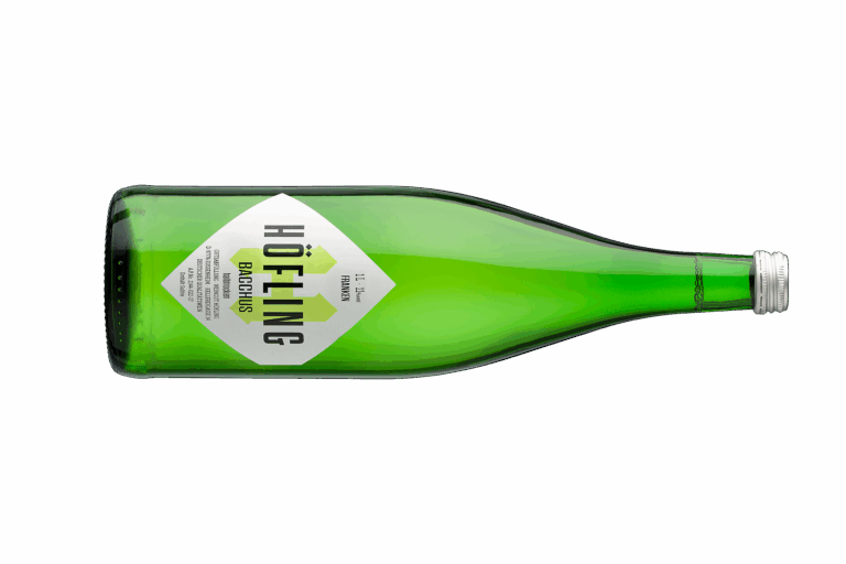 Bacchus-halbtrocken-Liter liegend